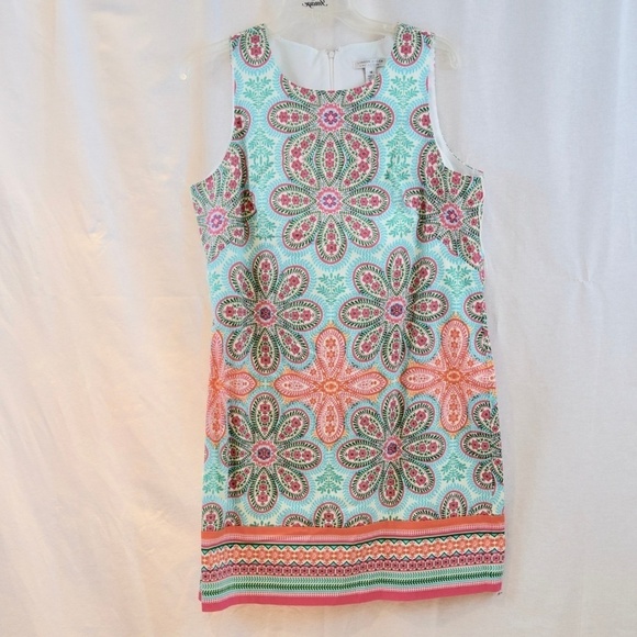Sleeveless zippered back dress * - Picture 1 of 5